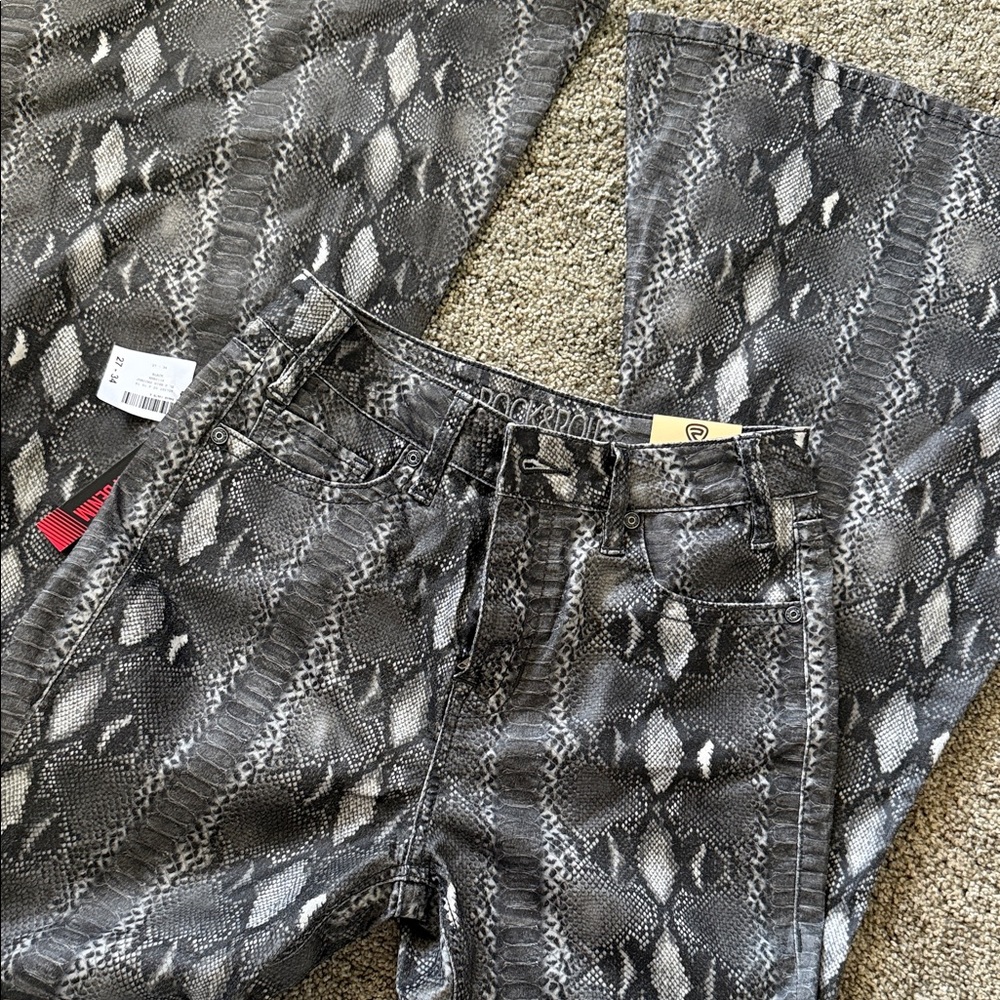 Rock & Roll Cowgirl Gray Snakeskin Jeans
